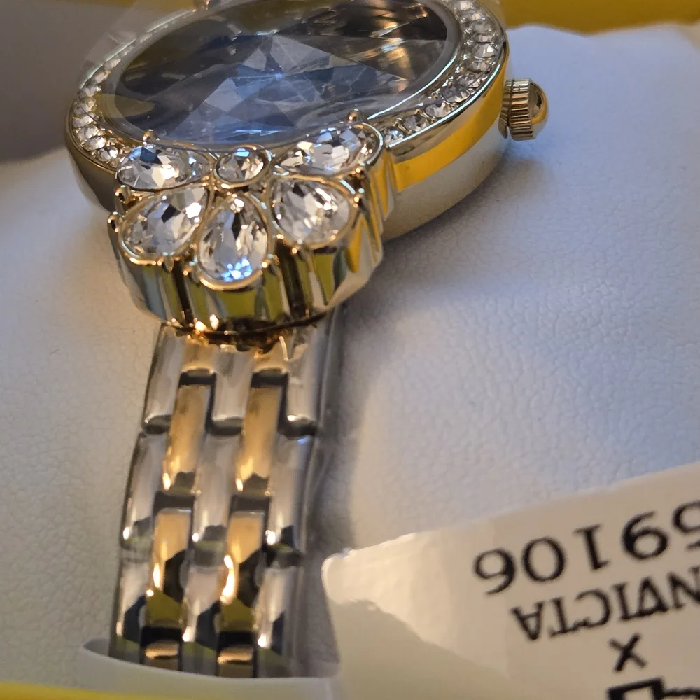 Invicta‎ Wildflower I by Invicta Women's Watch - 30mm, Silver, Gold 30mm